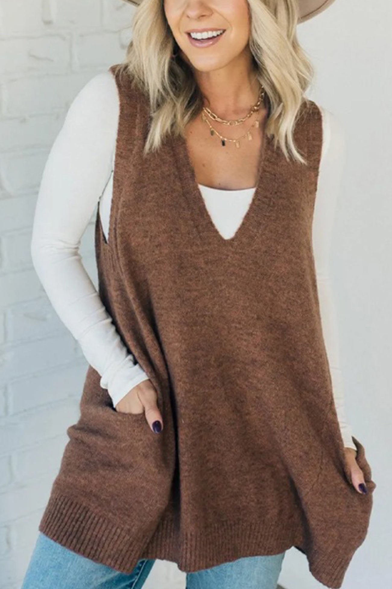 V Neck Front With Pocket Knit Vest