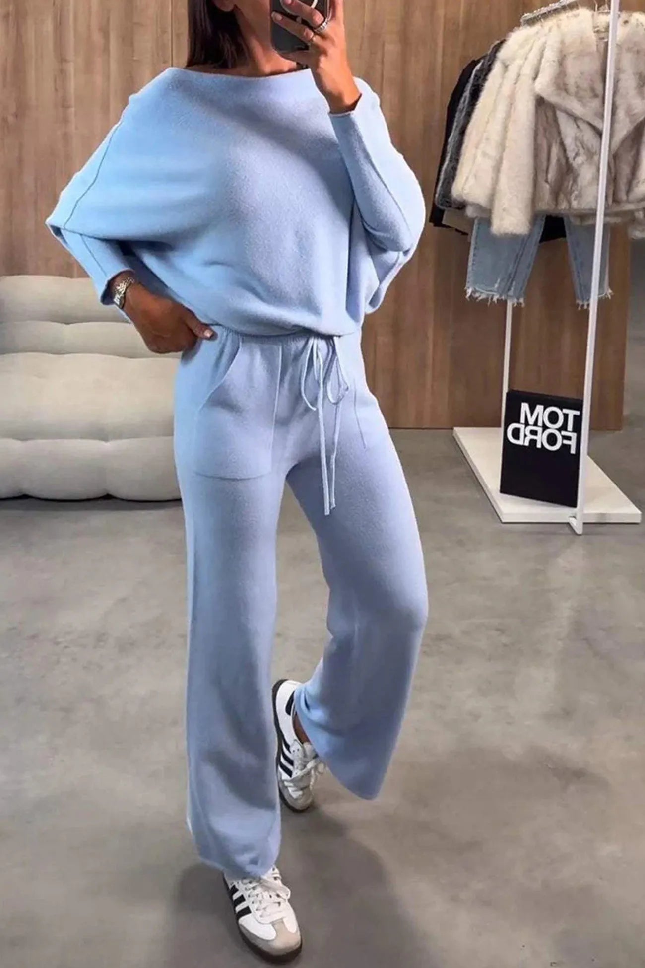 Drop Shoulder Bat Sleeve Crop Top Sweatpants Set