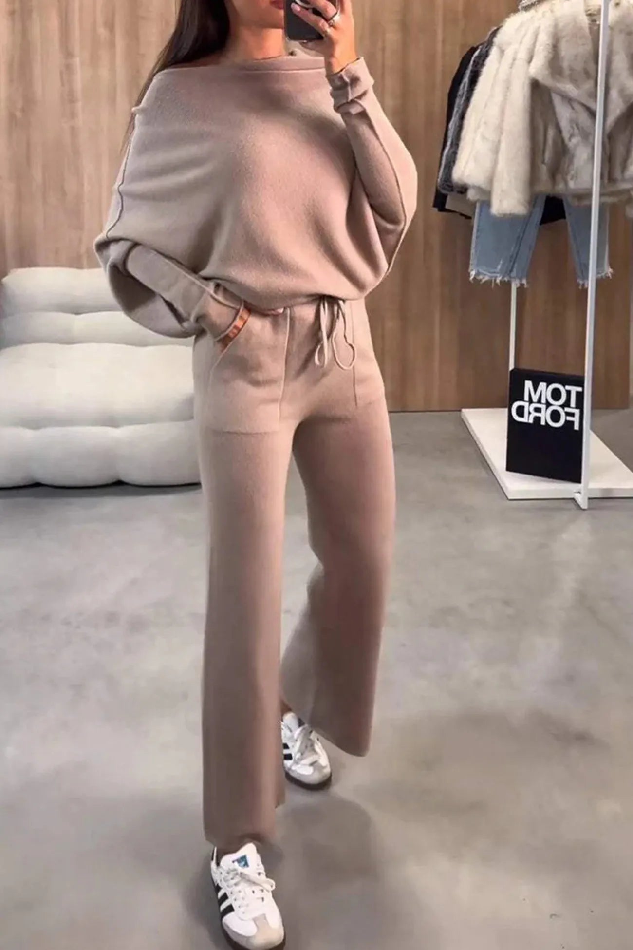 Drop Shoulder Bat Sleeve Crop Top Sweatpants Set