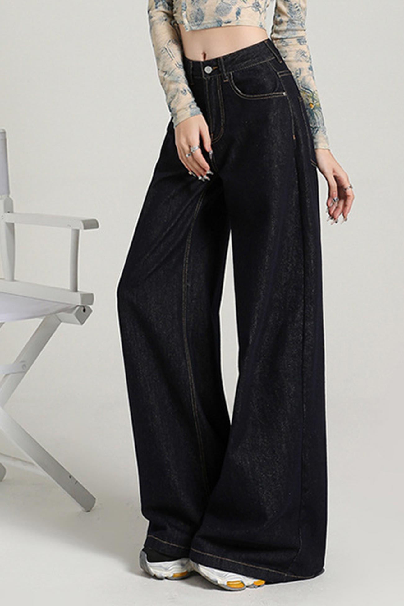 Loose High-rise Wide-leg Jeans