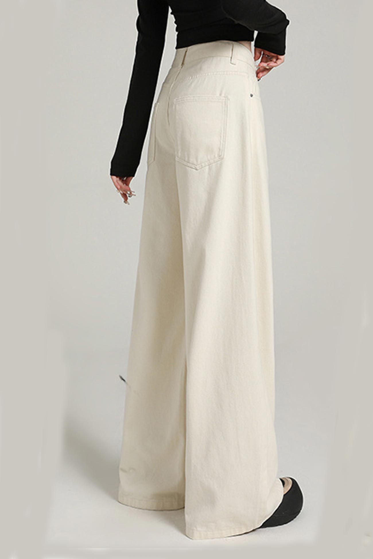 Loose High-rise Wide-leg Jeans
