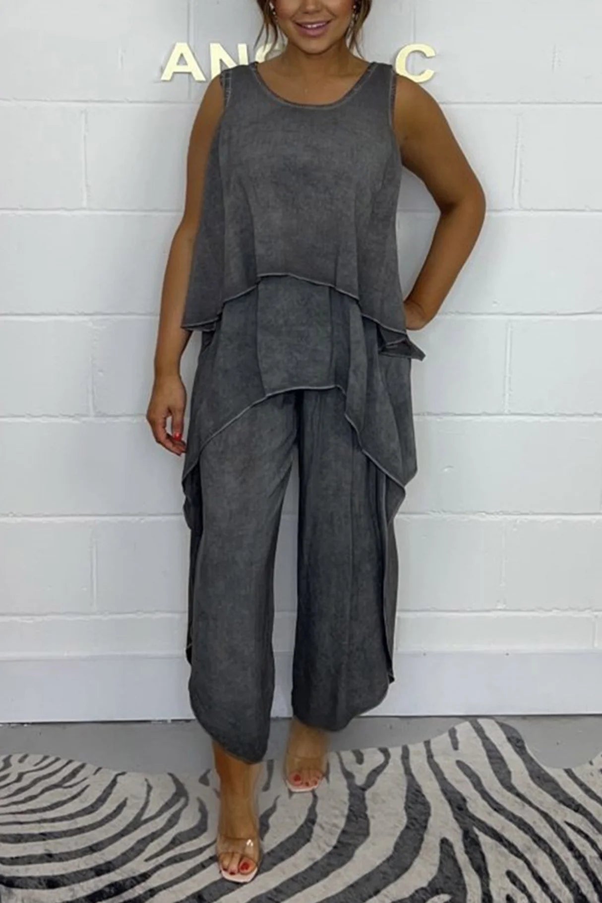 Solid Color Irregular Three-piece Outfit
