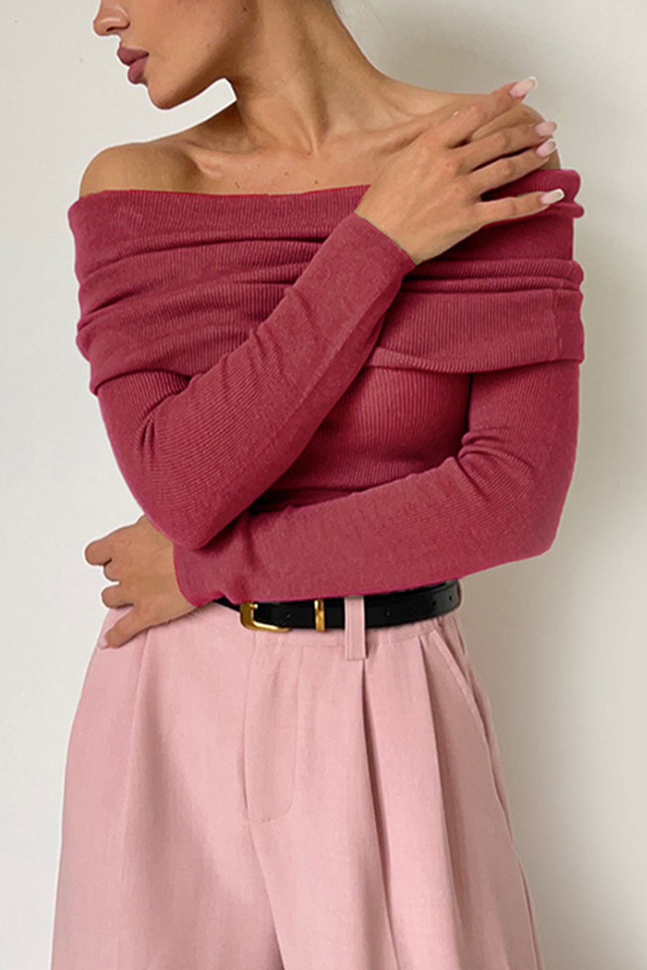 Off-shoulder Long Sleeve Knit Top