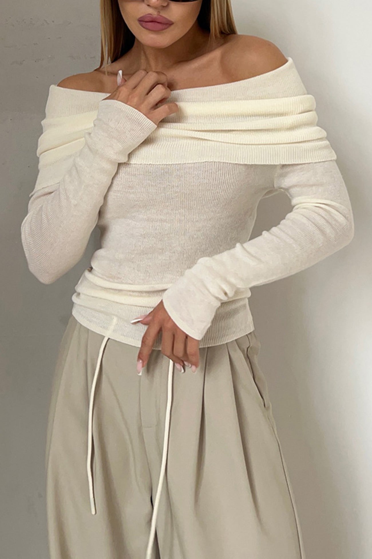 Off-shoulder Long Sleeve Knit Top