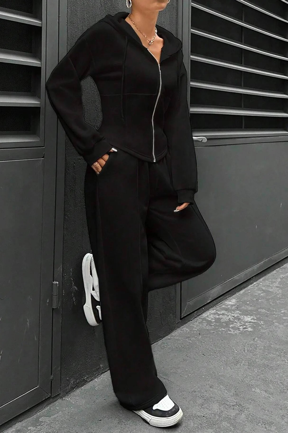 Solid Slim Fit Hoodie Pants Suits